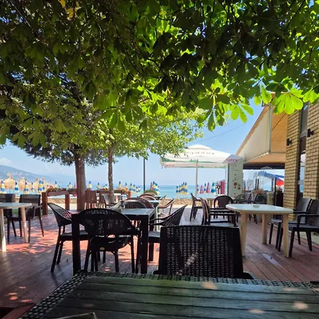 Apartment Laura Pogradec